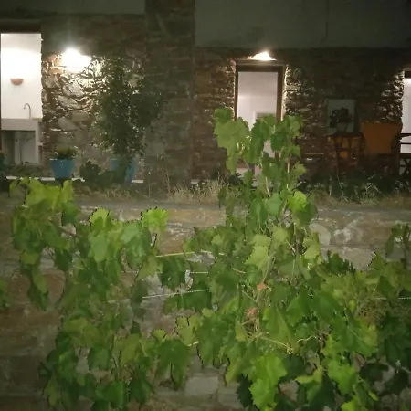 公寓 Madilida Sifnos *