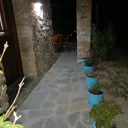 Madilida Sifnos Artemonas