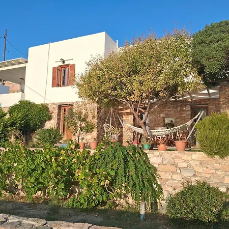 Madilida Sifnos *